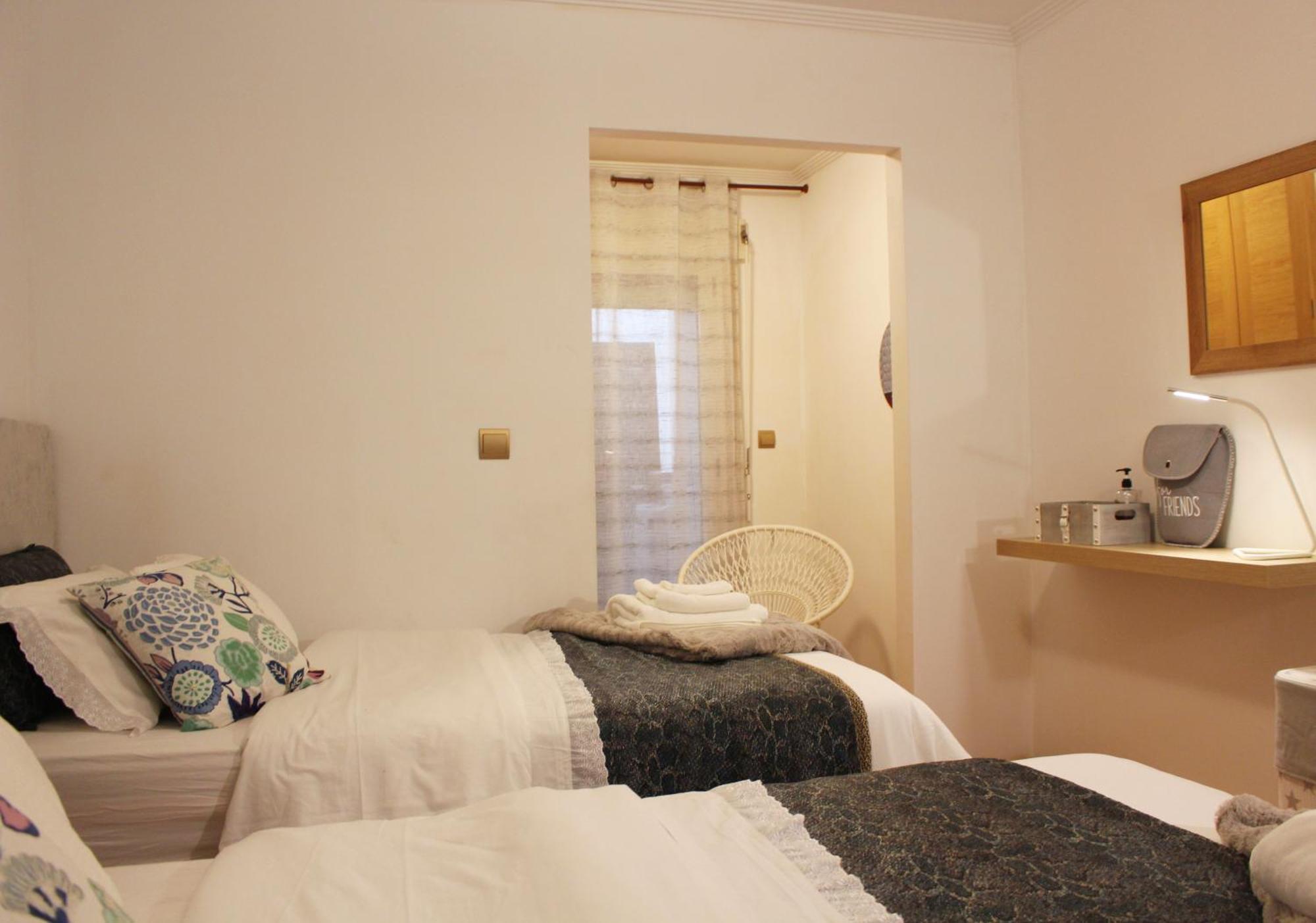 Apartamento Centro De Pontevedra Luaran gambar