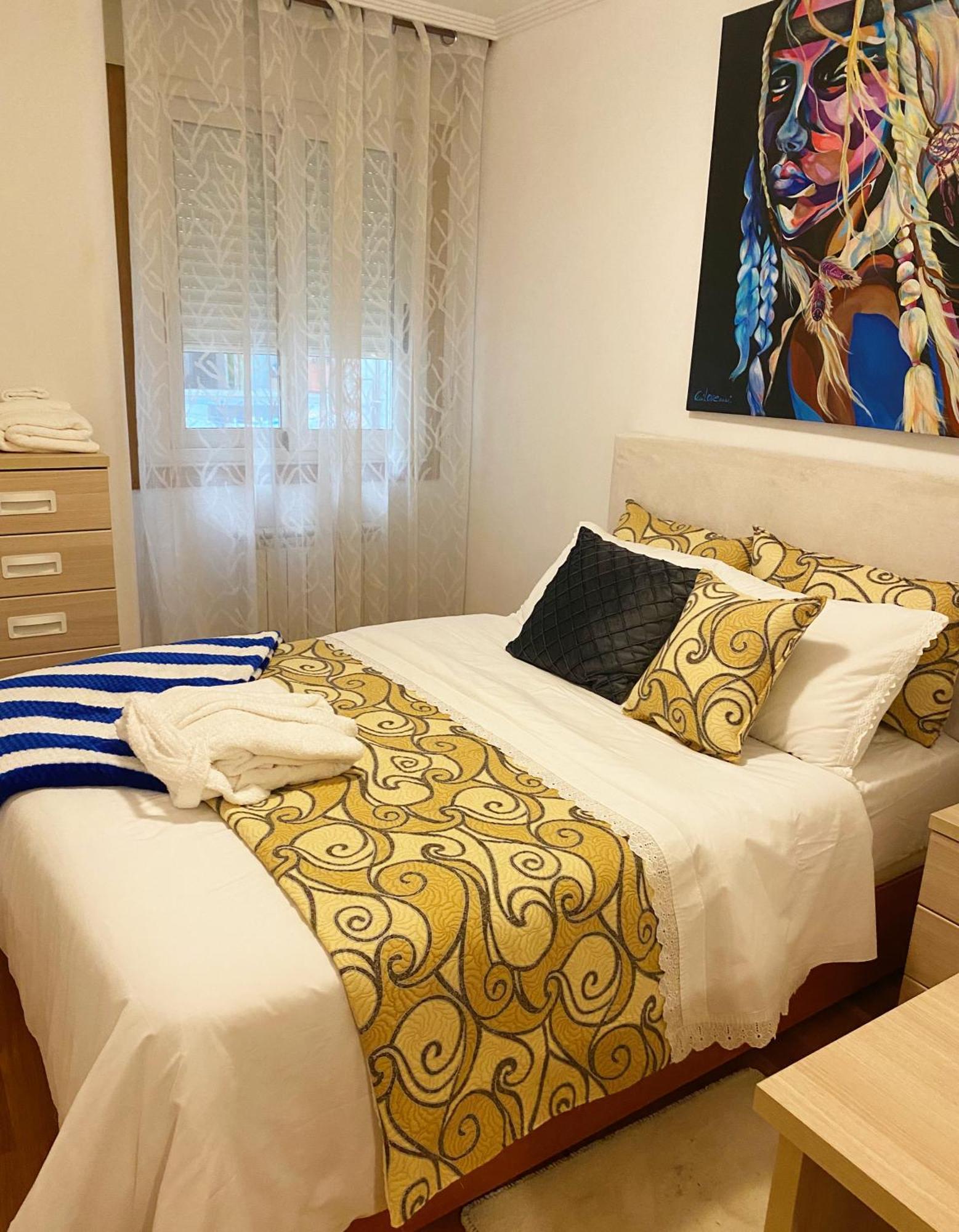 Apartamento Centro De Pontevedra Luaran gambar